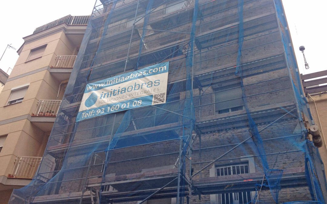 REHABILITACIÓN FACHADA PRINCIPAL Y TRASERA DE EDIFICIO DE VIVIENDAS